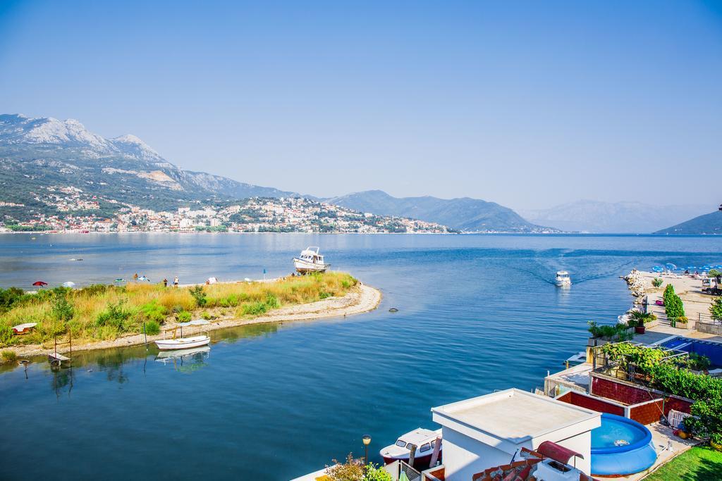 Apartments Riverside Herceg Novi Exterior photo