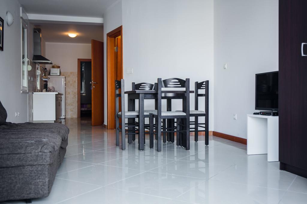 Apartments Riverside Herceg Novi Exterior photo